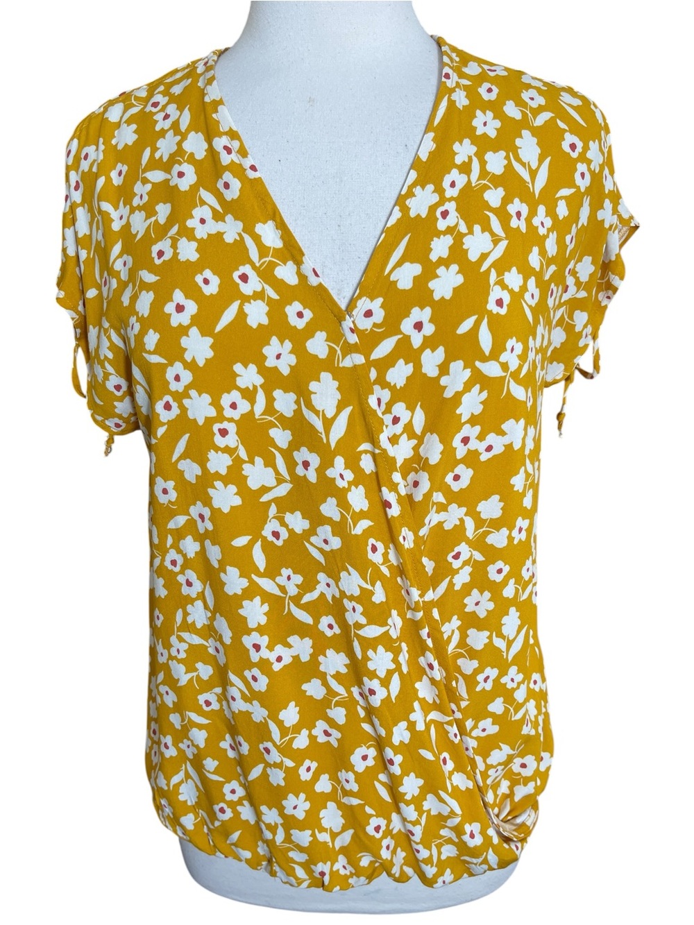 NEW AVLN Studio Floral Bubble Hem Cross Over Bust Top SZ M Yellow White